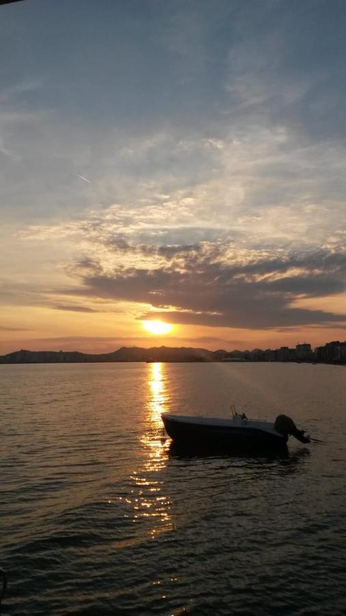 Sandy Blue Sea دراس المظهر الخارجي الصورة
