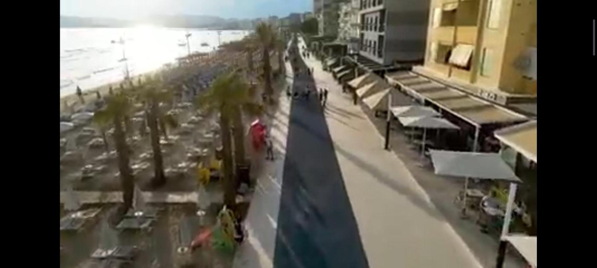 Sandy Blue Sea دراس المظهر الخارجي الصورة